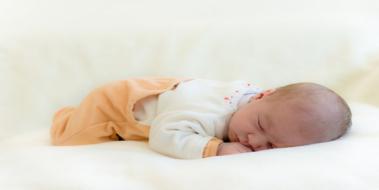 Bebeklerde Uykuda Titreme